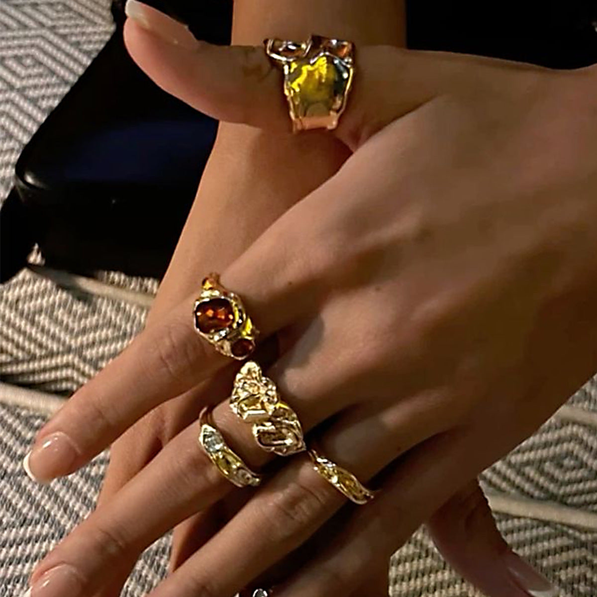 American liquid lava open ring irregular pleated niche design for women