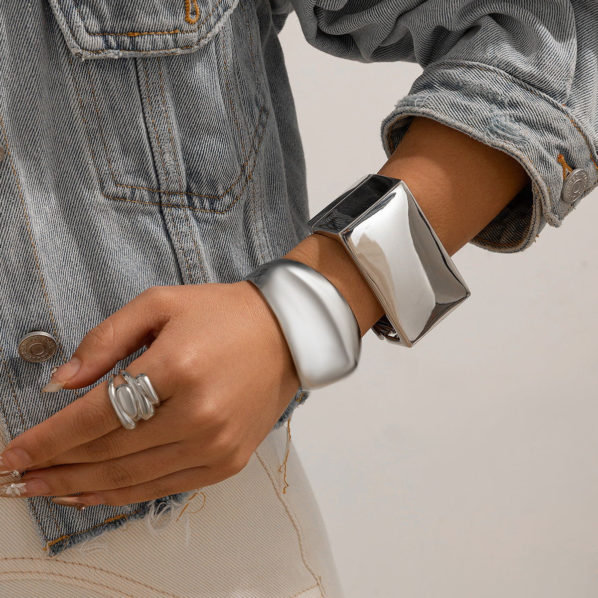 Glossy Irregular Metal Open Bracelet